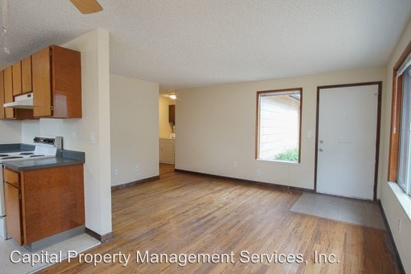 Building Photo - 3624 N Borthwick Ave
