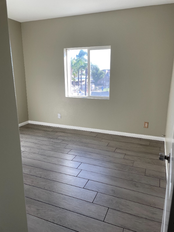 Foto del edificio - 7986 Mango Ave