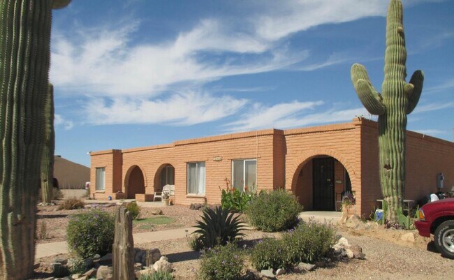 Foto del edificio - 13248 S Del Rio Rd