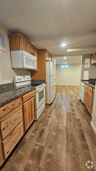 Building Photo - 512 E 5900 S