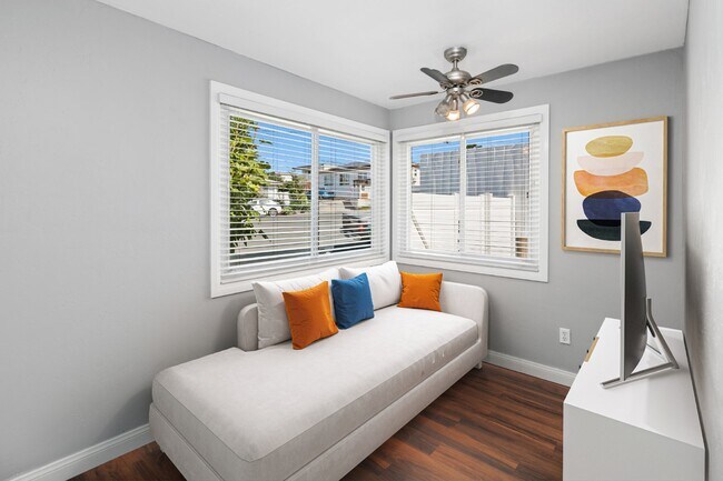 Building Photo - Remodeled San Diego Gem: 2-Bedroom + Den H...