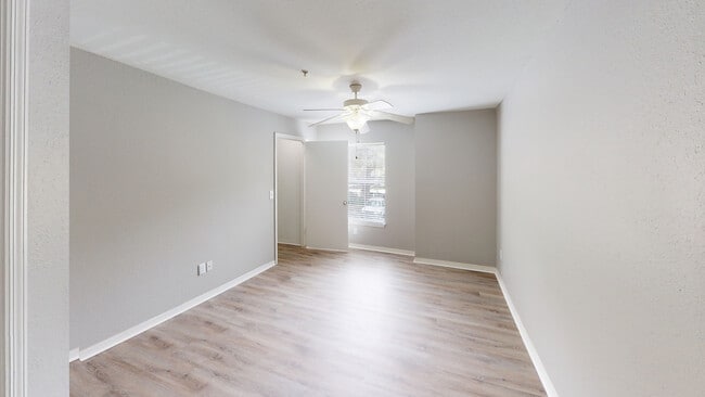 Interior Photo - Arbors at Maitland Summit