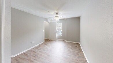 Interior Photo - Arbors at Maitland Summit