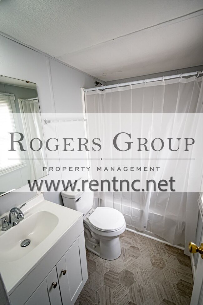 Foto del edificio - 15 Freedom Ln