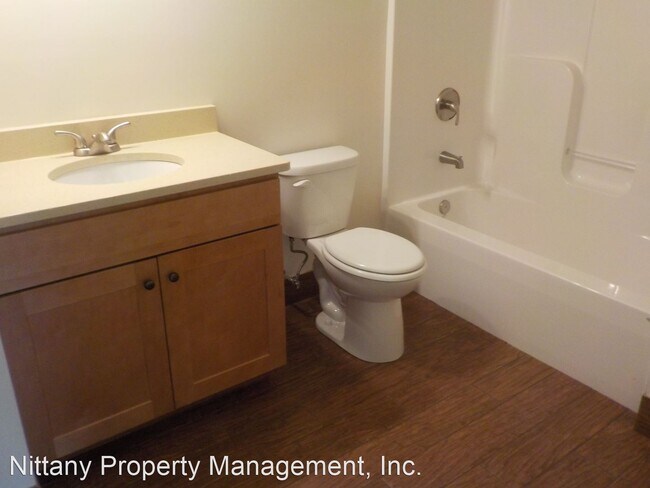 Building Photo - 3 br, 3.5 bath House - 255 Easterly Parkway