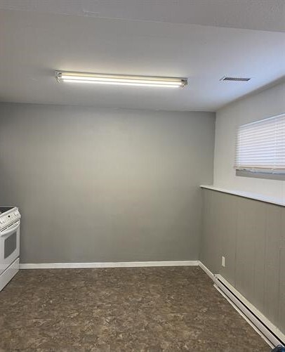 Building Photo - 2217 Pine St