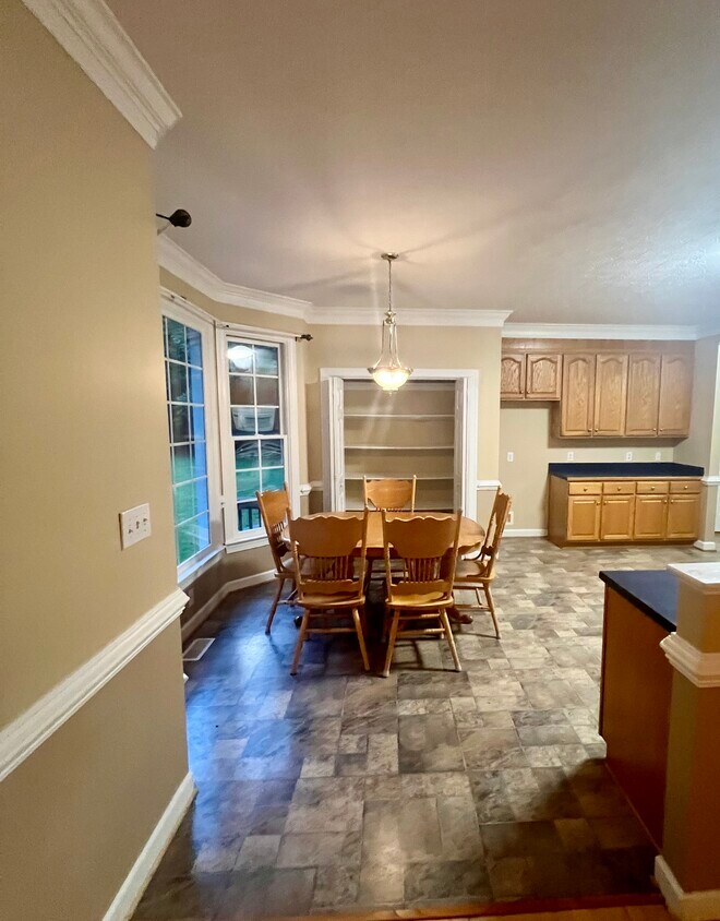 Foto principal - 22232 Haynes Ln