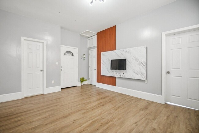 Foto del edificio - 314 25th St