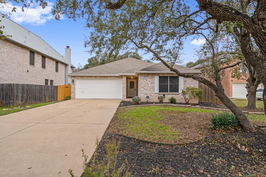 Foto principal - 905 Lodosa Dr