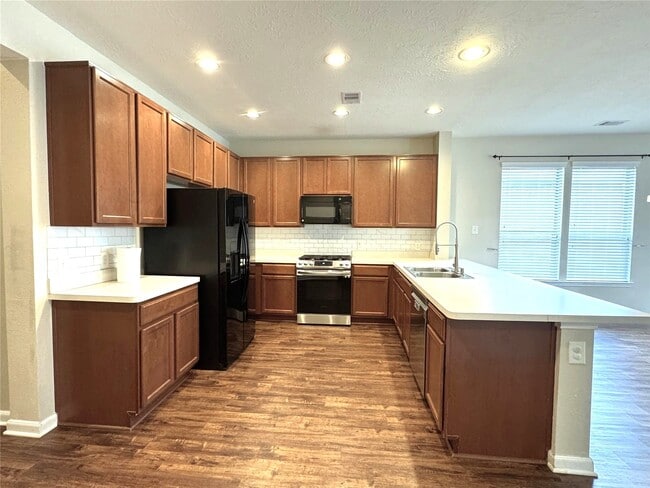 Building Photo - 21019 Blackstone Villa Ln