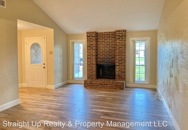 Foto del edificio - 3 br, 2 bath House - 3842 Featherwood Trail