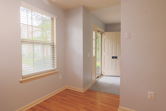 Photo - 124 Brent Ct Townhome