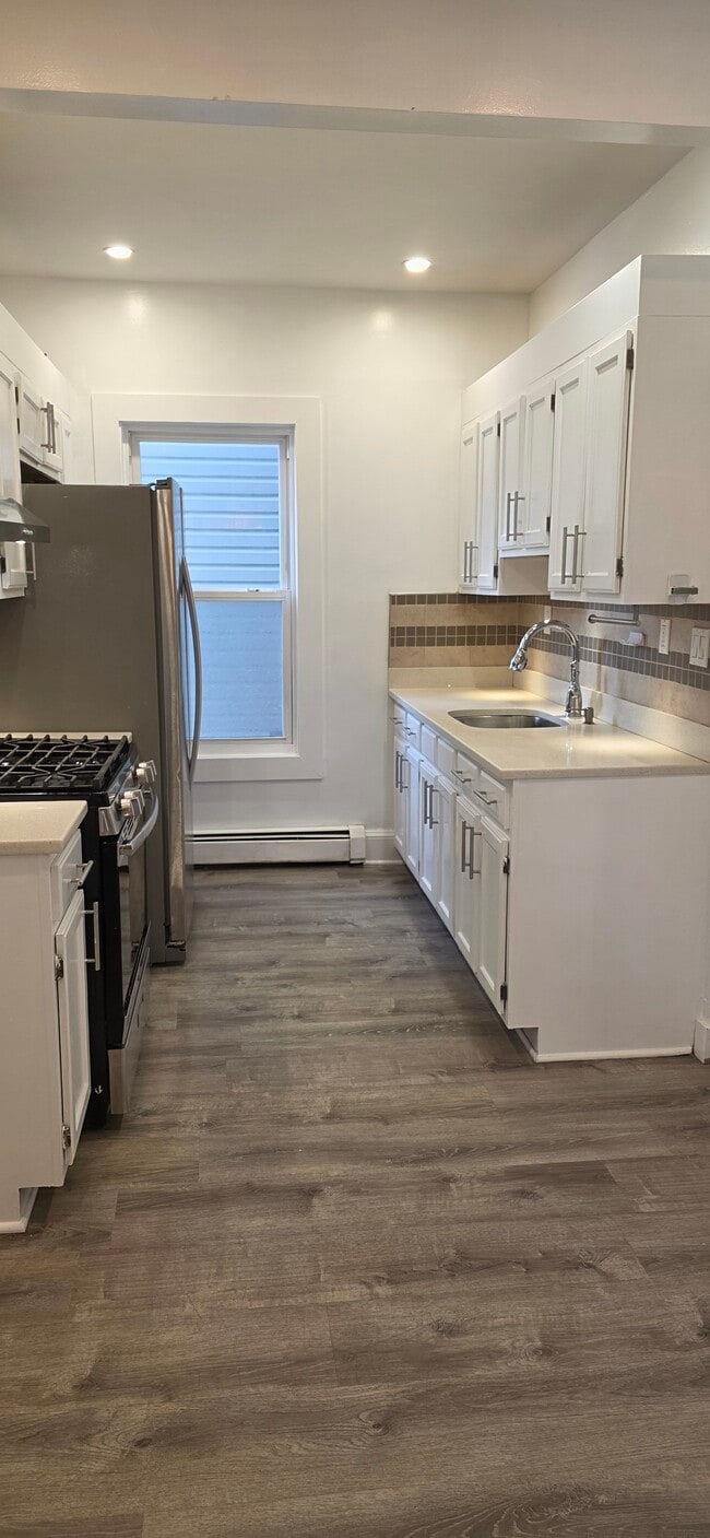 Photo - 24 Mission St Apartment