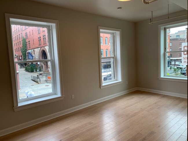 Planos de planta abiertos - 44 James