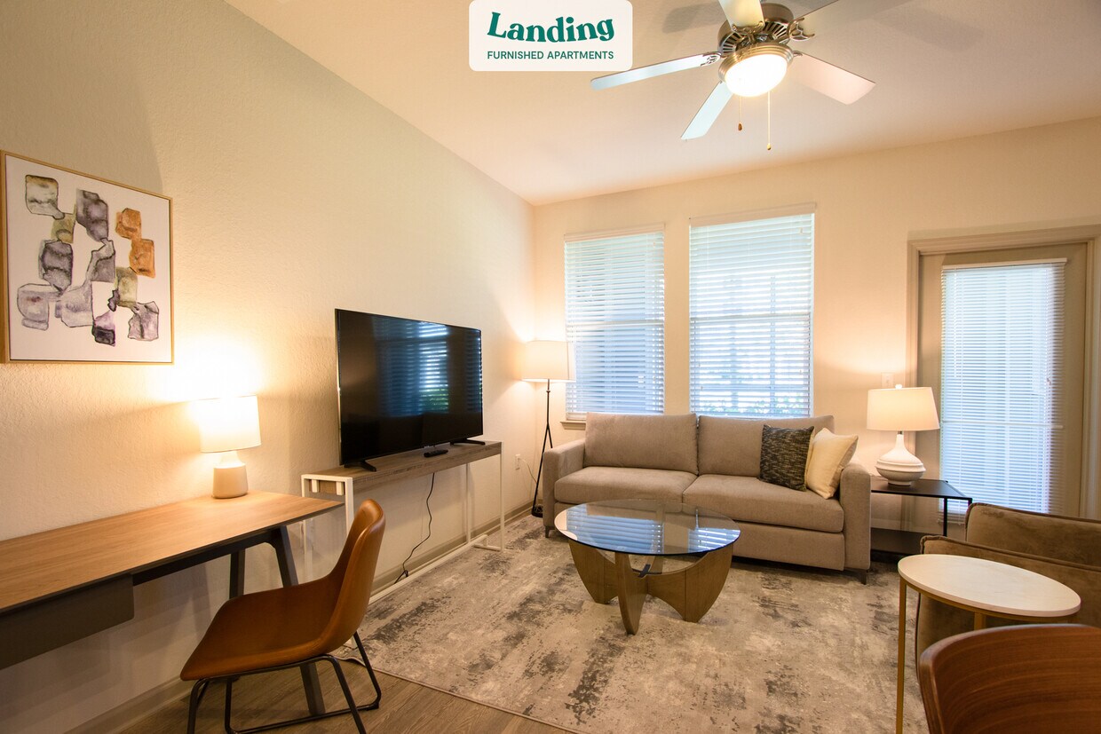 Foto principal - 2701 Dunedin Commons Pl