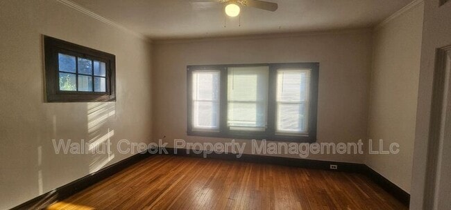 Building Photo - 3319 W 126th St