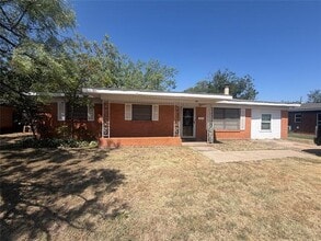 Building Photo - 510 S Jefferson Dr