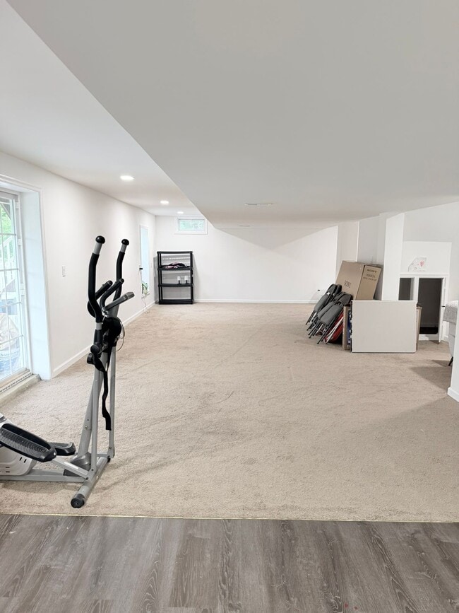Building Photo - 1306 Waterthrush Ct