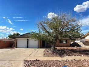 Building Photo - 7200 Alto Rey Ave