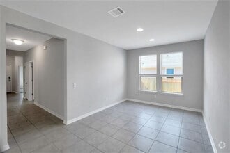 Building Photo - 901 Olive Creek Dr