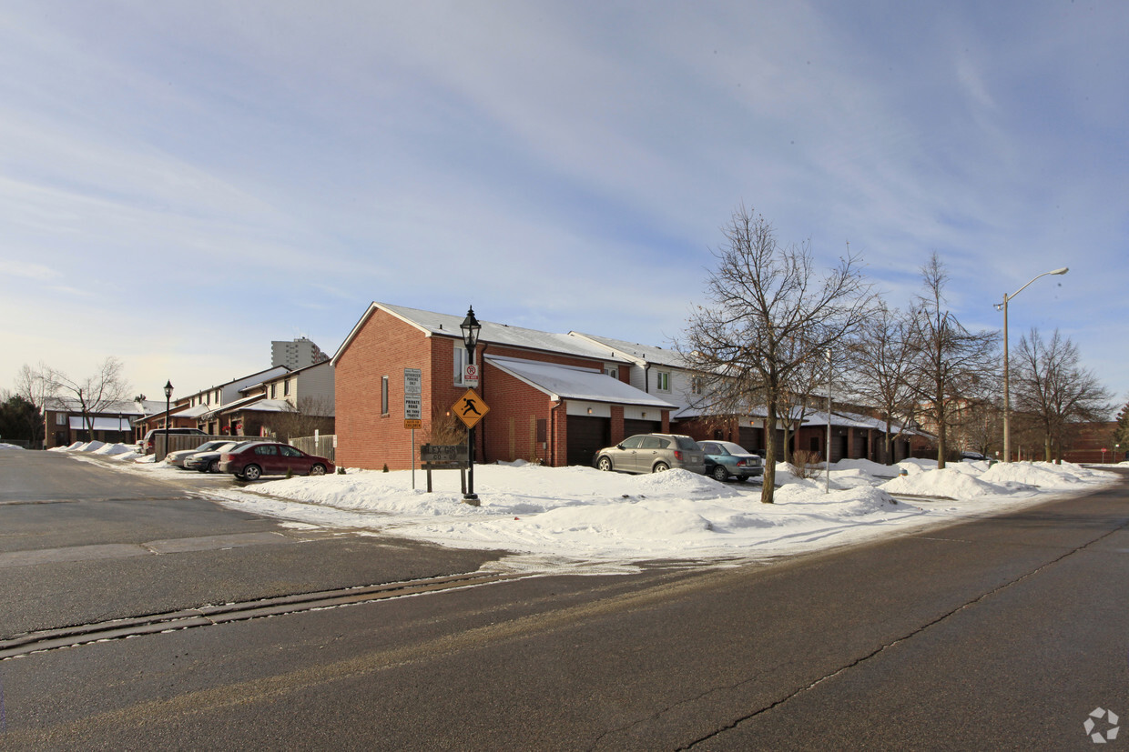 Primary Photo - Alex Girvin Housing
