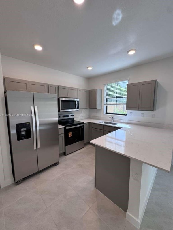 Photo - 1549 NE 3rd Ave Townhome