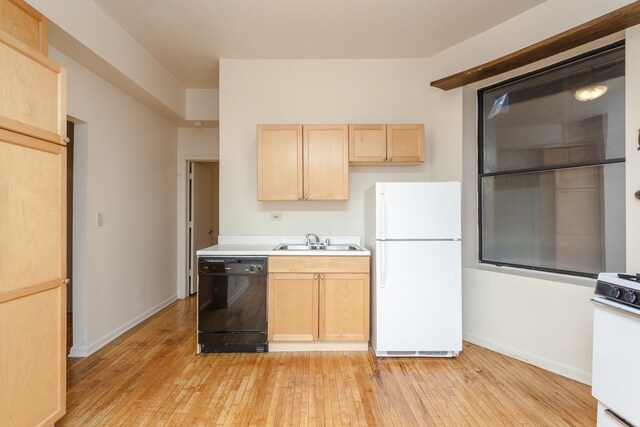 Building Photo - 1728 N Orchard St