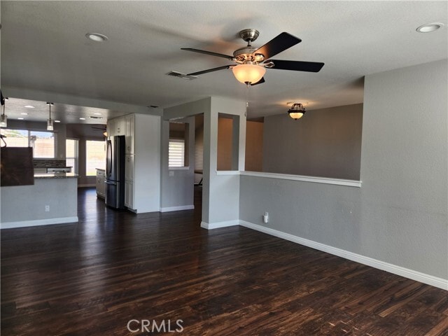 Building Photo - 1736 Fernbrook Ave
