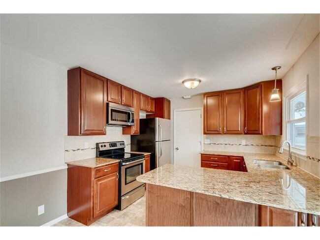 Foto del edificio - 1012 72nd Ave N