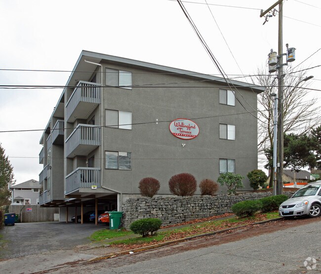 Aurora Terrace Condominiums Apartments Seattle, WA