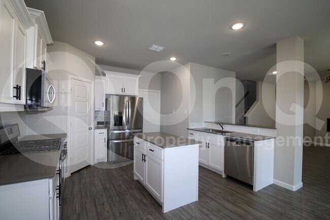 Foto del edificio - 1412 Black Canyon Ave