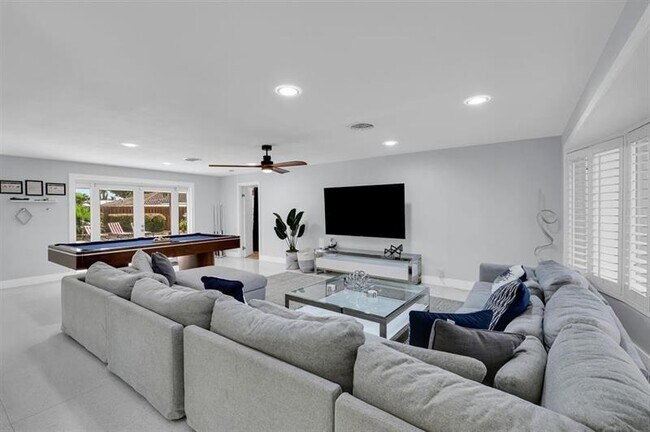 Foto del edificio - 4710 NE 27th Ave