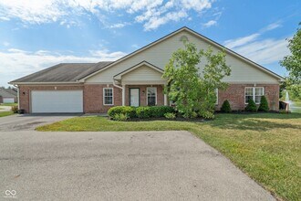 Building Photo - 4320 Hamilton Way