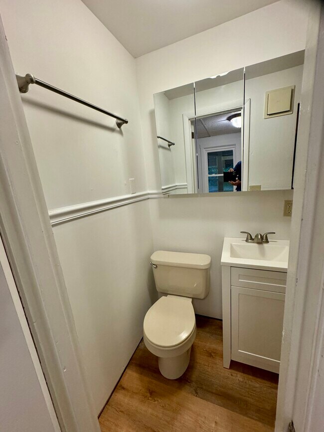 191 State St Unit 4, Montpelier, VT 05602 Apartments in Montpelier