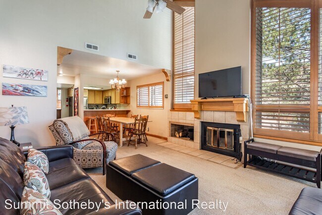Building Photo - 3 br, 4 bath House - 2144 Apache Trail T-21