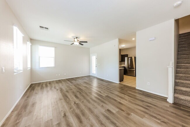 Foto del edificio - 3815 S 52nd Ln