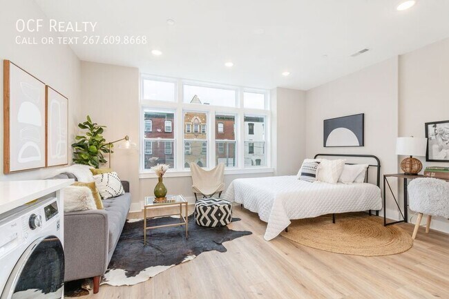 Foto del edificio - 2825 W Girard Ave