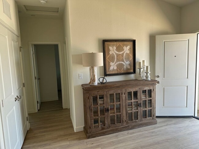 Foto del edificio - 8612 Frankie Lou St