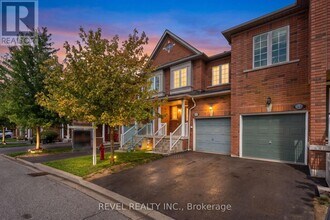 Building Photo - 6399 Spinnaker Cir