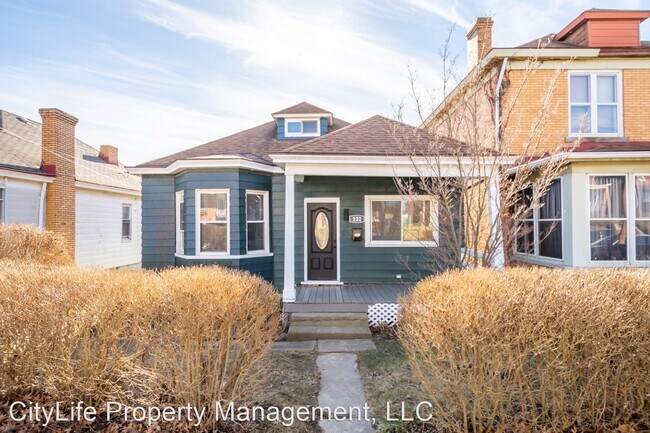 Building Photo - 3 br, 1 bath House - 122 E. 20th Avenue
