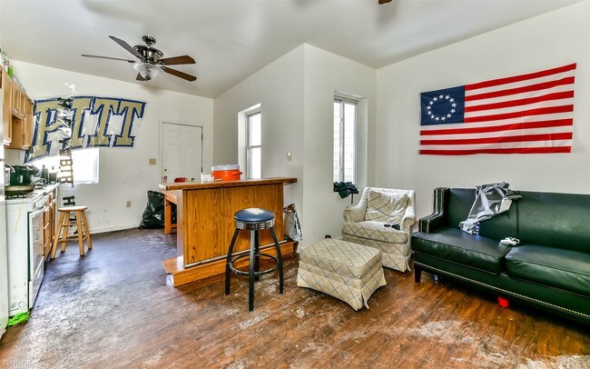 Building Photo - 4 br, 2 bath House - 517 Zulema St
