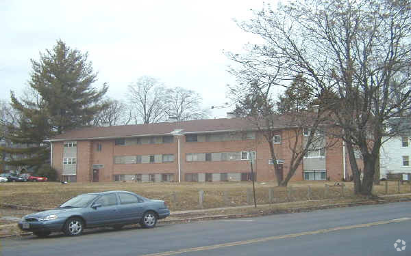 Foto del edificio - 5522 Gwynn Oak Ave