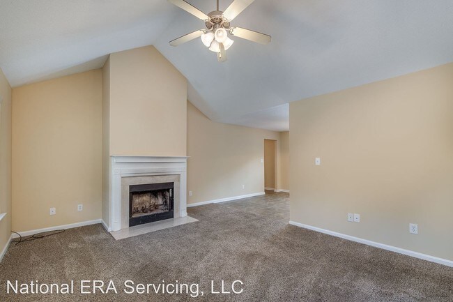 Building Photo - 3 br, 2 bath House - 80 Savoy Park Dr