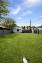 Building Photo - 4621 Oneida St