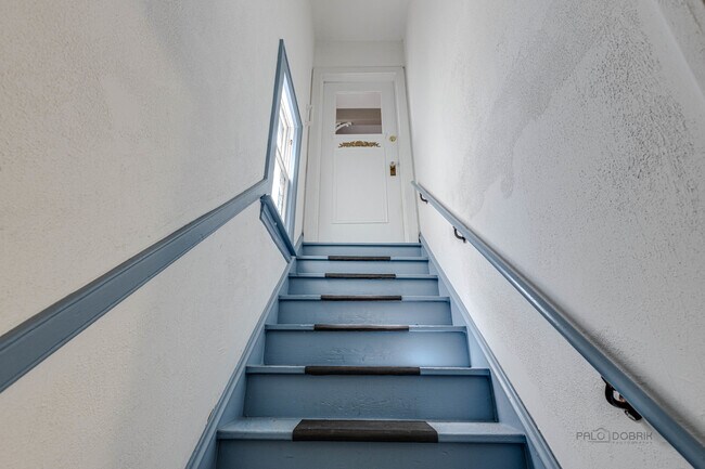 Foto del edificio - 389 E Deerpath Rd
