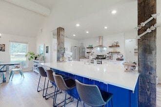 Building Photo - 2918 Amber Ln