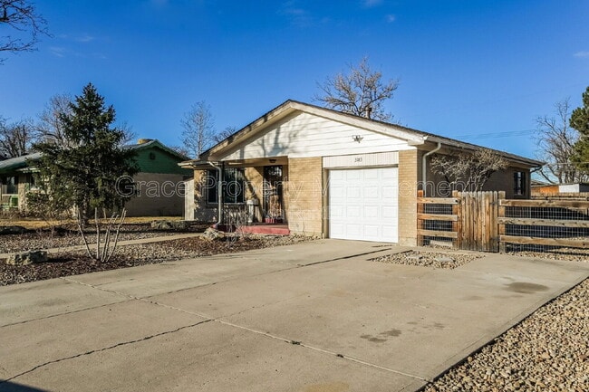 Photo - 3183 Vaughn St House