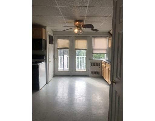 Building Photo - 11 Fernwood Ave