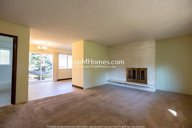 Foto del edificio - Two Bedroom Charmer in the Heart of Oregon City - Garage Included!
