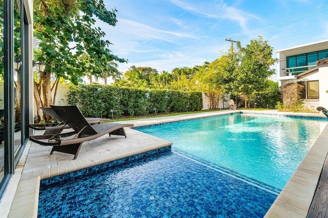 Photo - 351 E Boca Raton Rd House